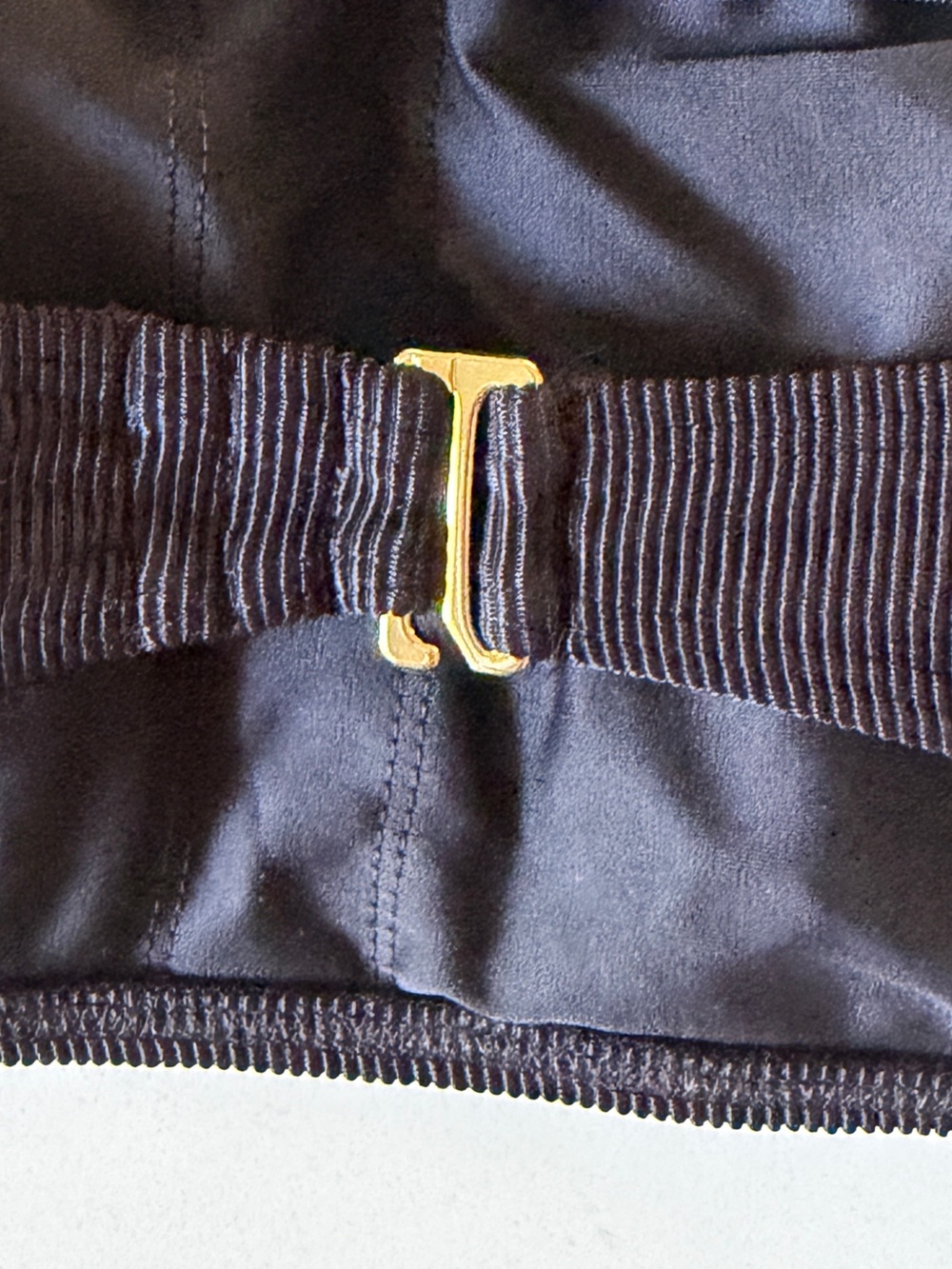 Beach Riot Kelsey Strapless Swim Top - Picture 10 of 11